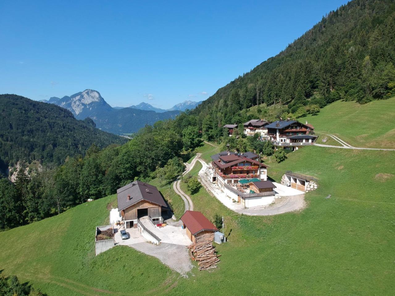 Berg'K'Hof Kaisertal - Alpine Hideaway Эббс Экстерьер фото